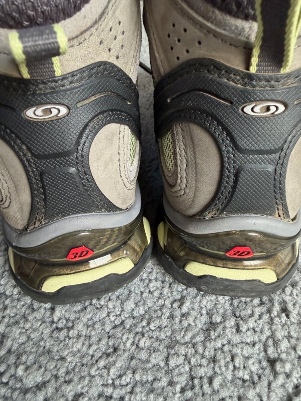 Salomon Comet 3D GTX Waterproof Hiking Boots - Women 9.5 / Men 8.5 Grey - Picture 8 of 16